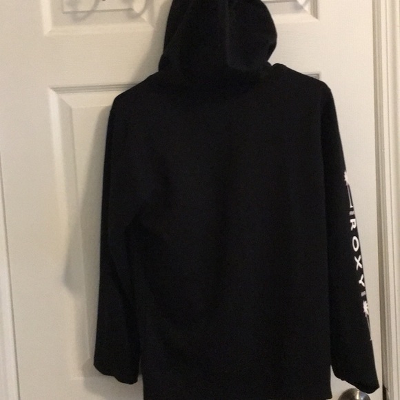 Sweatshirt - Picture 2 of 4